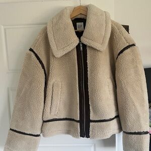 GAP Off-White Sherpa Jacket with Dark Brown Trim